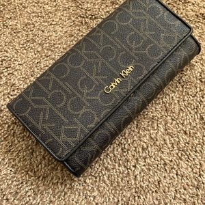Traditional sized Calvin Klein wallet